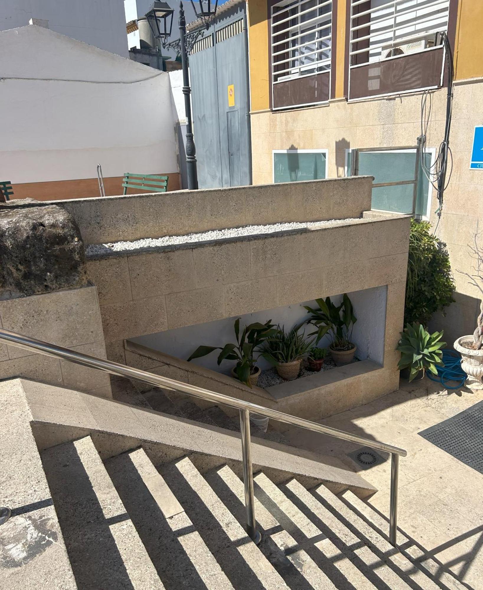 Hotel El Ancla Alcala del Rio Exterior foto